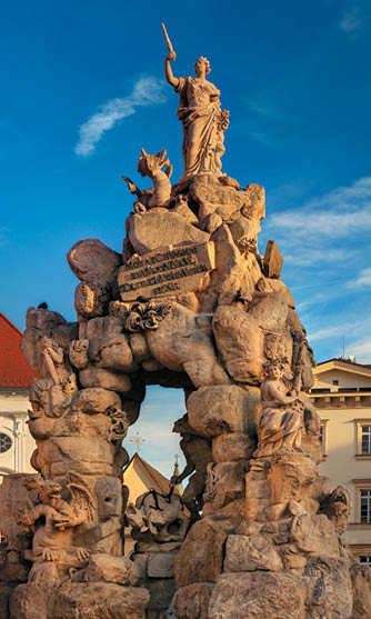 Kniha “ esk republika BAROKO - Libor Sv  ek" - prv  vyd n  rok 2017 Photographer: Libor Svacek; box@fotosvacek.cz; Mobile: +420 602428001; 