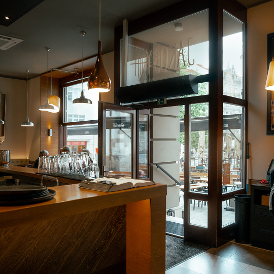 JAKOBY Brno RESTAURANT & BAR