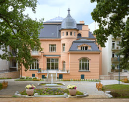 Building of the Year 2008 – the Moravian Provincial Archives shines into the night over the Bohunice district